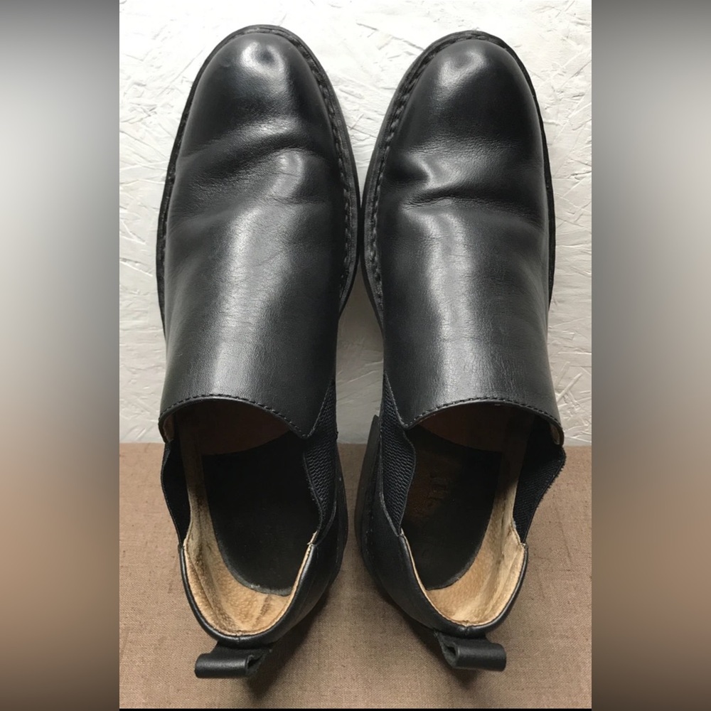 Rare Born Men’s Chelsea-Style Shoes Black Leather Size 10.5M Slip-On Double Gore - Picture 3 of 13